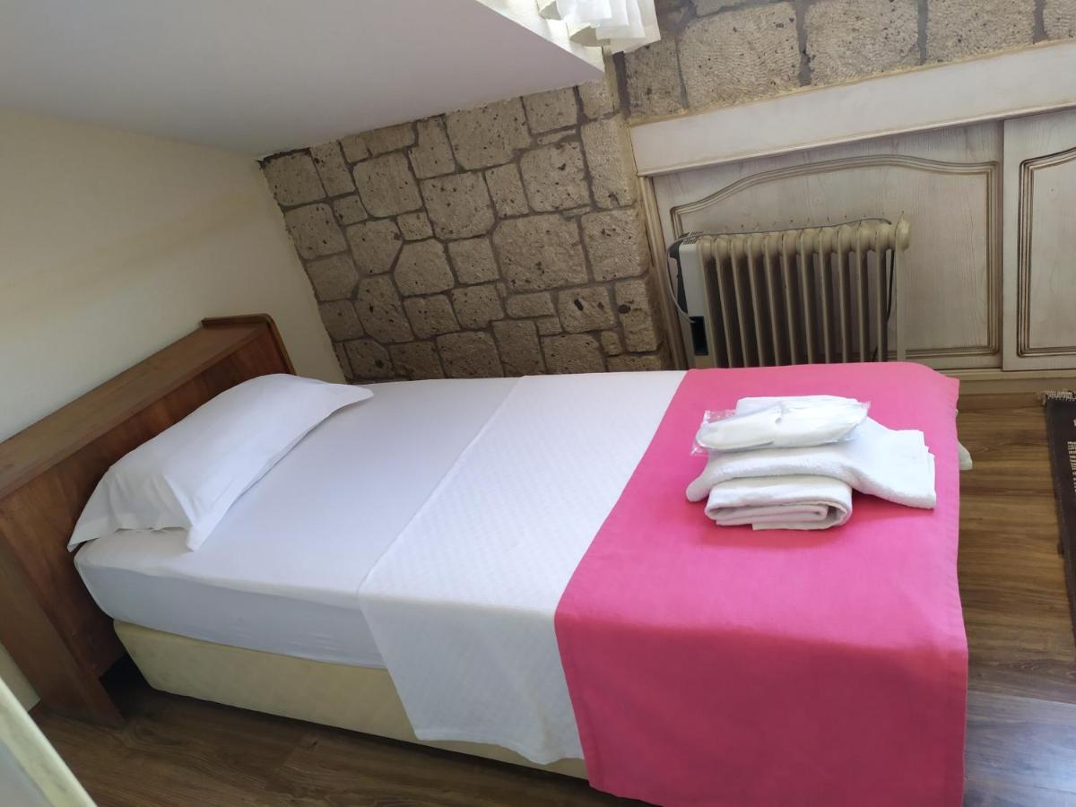 Dolina Hotel Cesme Bagian luar foto