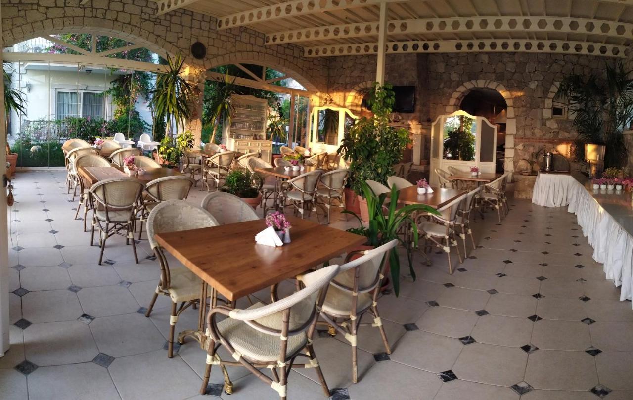 Dolina Hotel Cesme Bagian luar foto