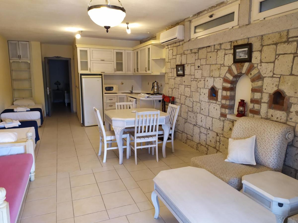Dolina Hotel Cesme Bagian luar foto