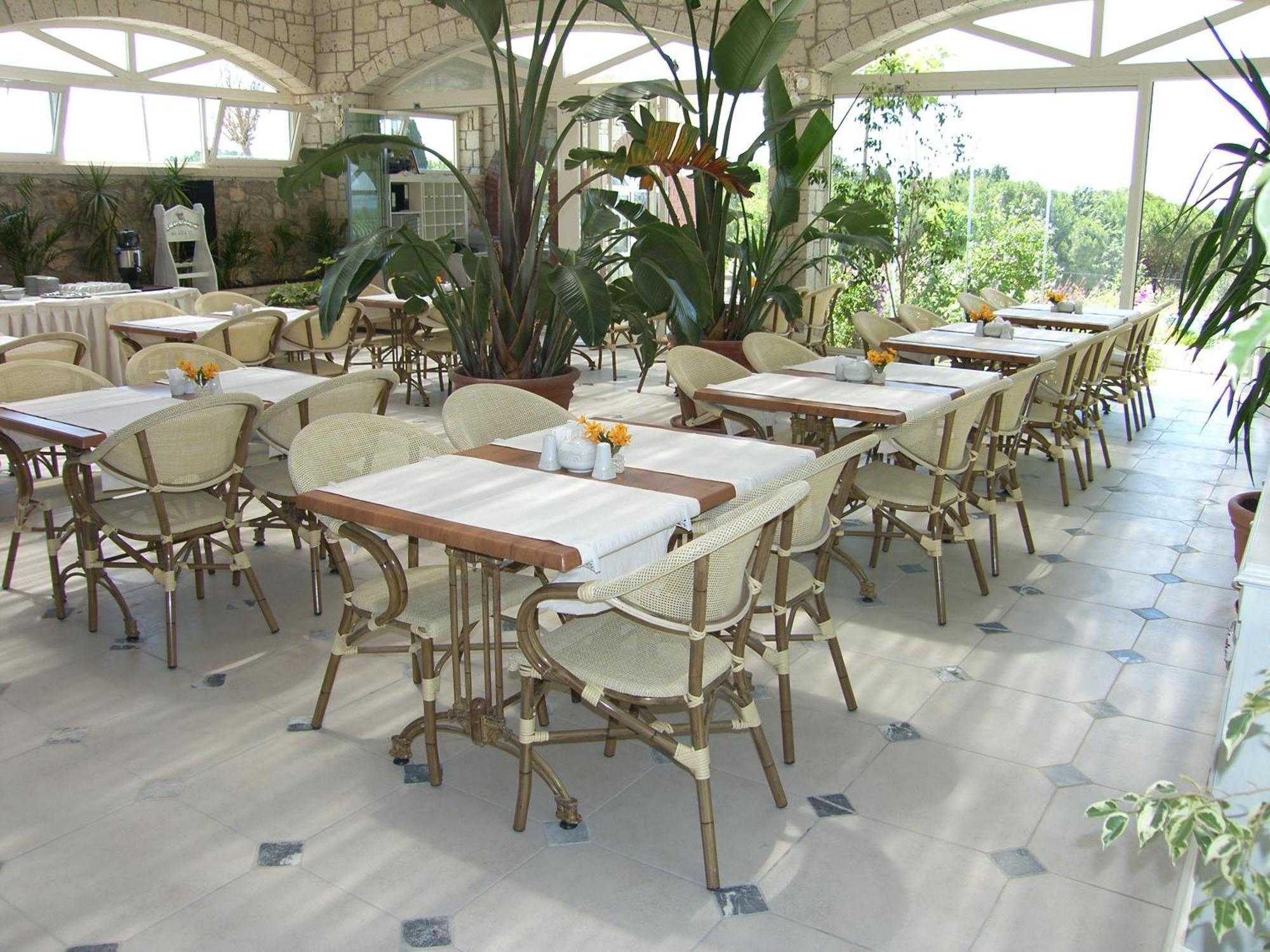 Dolina Hotel Cesme Bagian luar foto