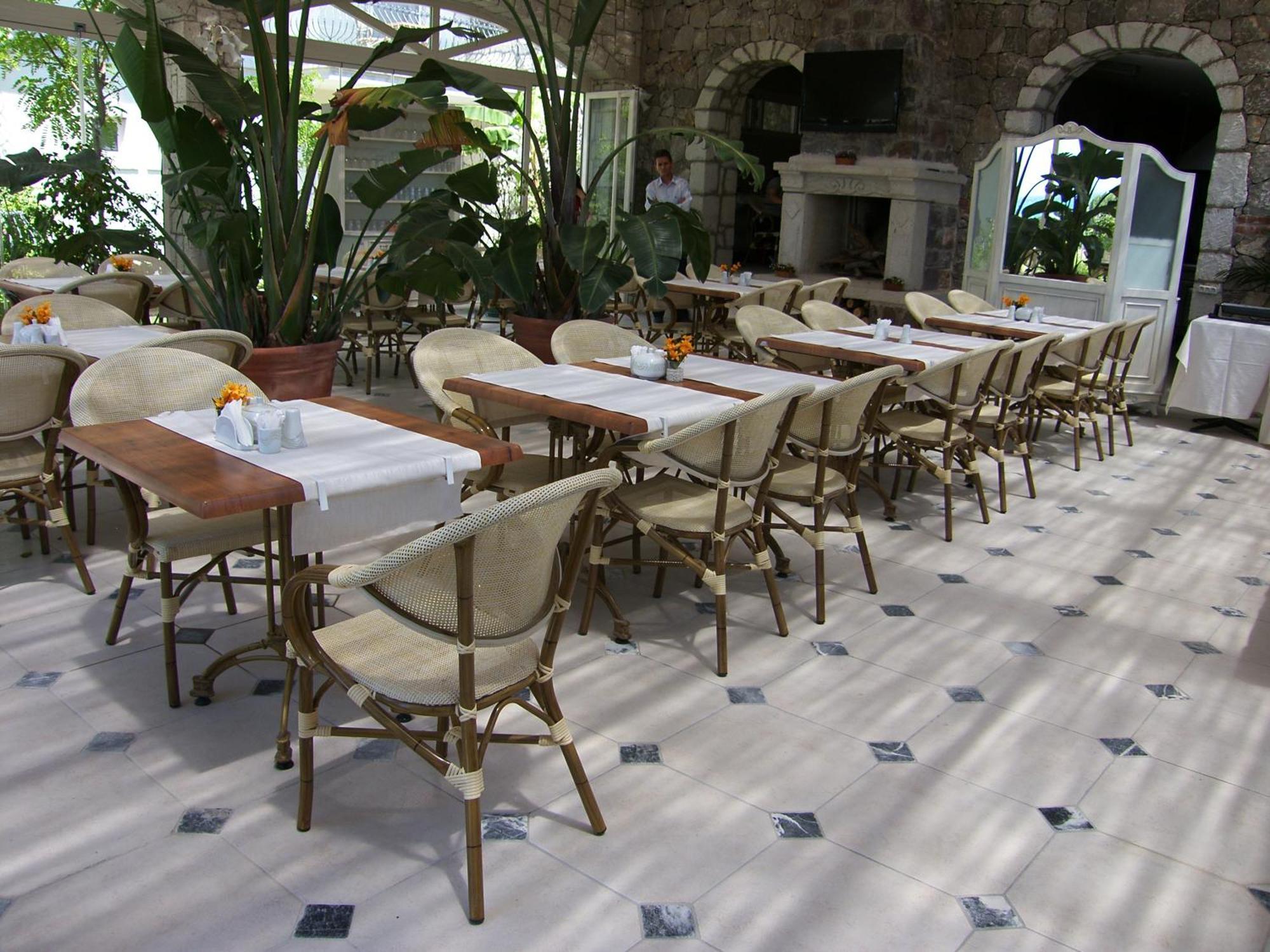 Dolina Hotel Cesme Bagian luar foto