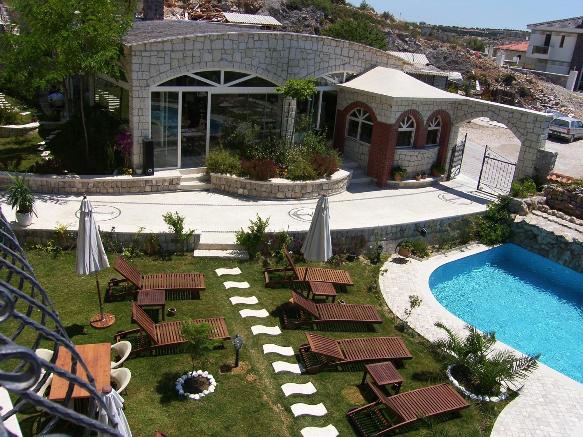 Dolina Hotel Cesme Bagian luar foto